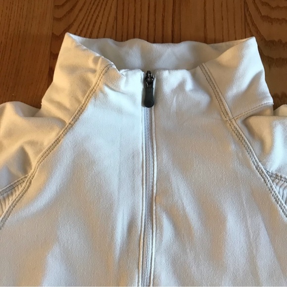 Columbia Shirt moisture wicking OmniWear Advanced Short sleeve Womens size med - Picture 5 of 9